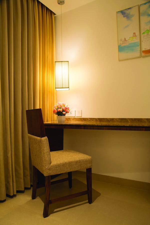 Urvashi Residency Hotel Chennai Exterior photo
