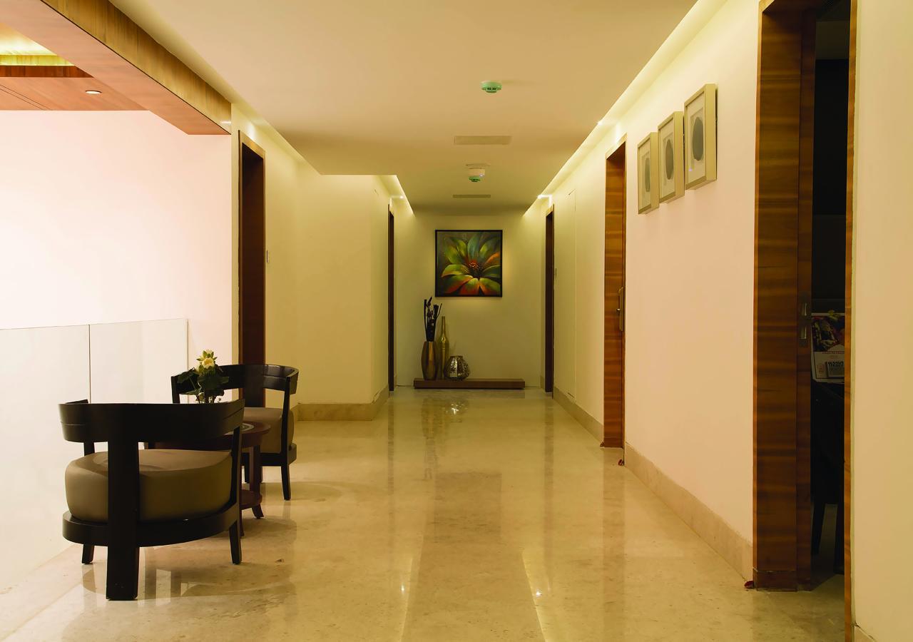 Urvashi Residency Hotel Chennai Exterior photo